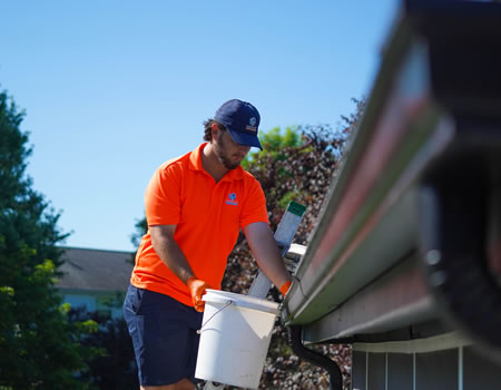 Gutter debris removal